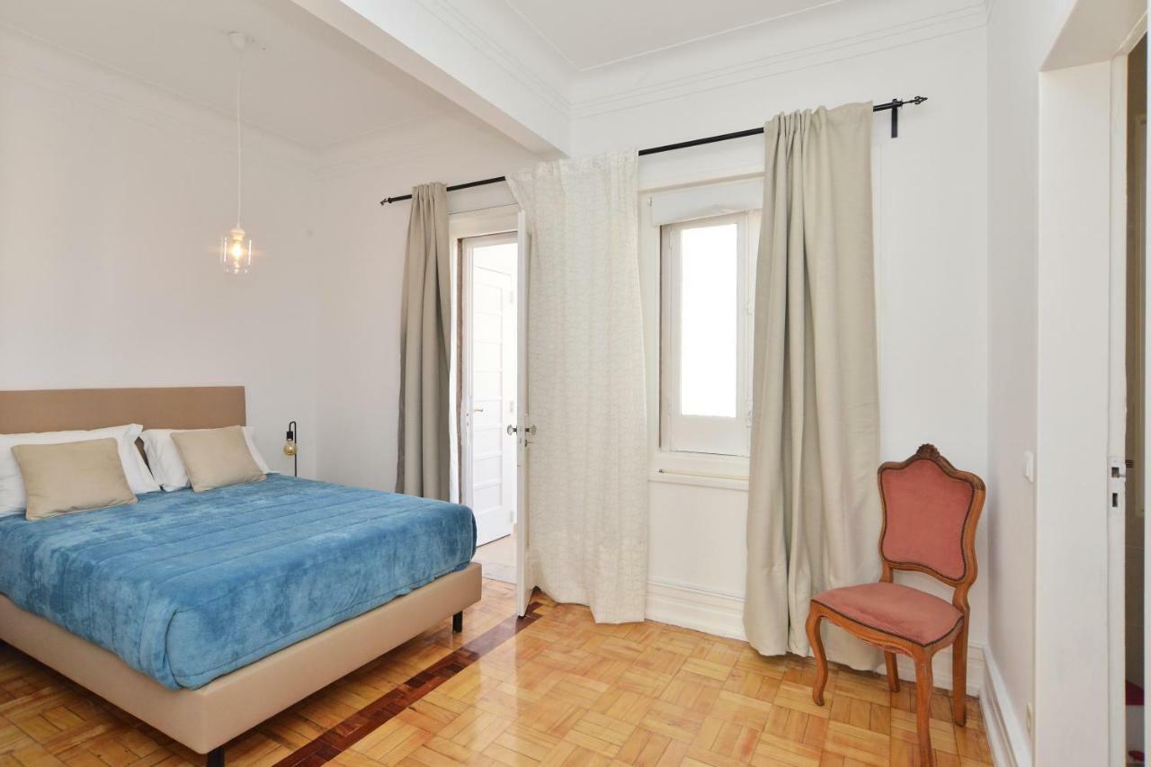 Guest House Avenida ลิสบอน ภายนอก รูปภาพ